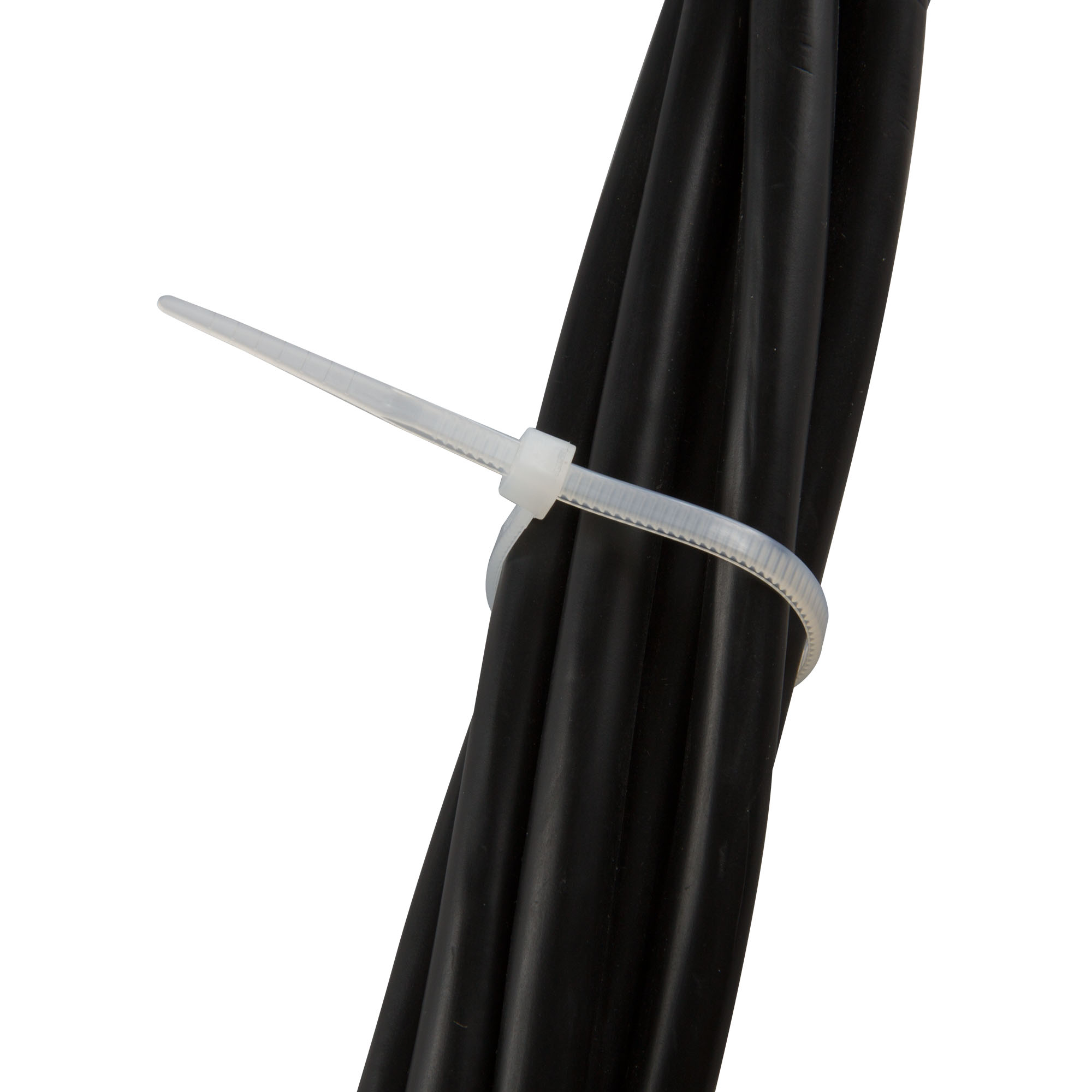 Kabelbinder sichert mehrere Kabel zusammen
