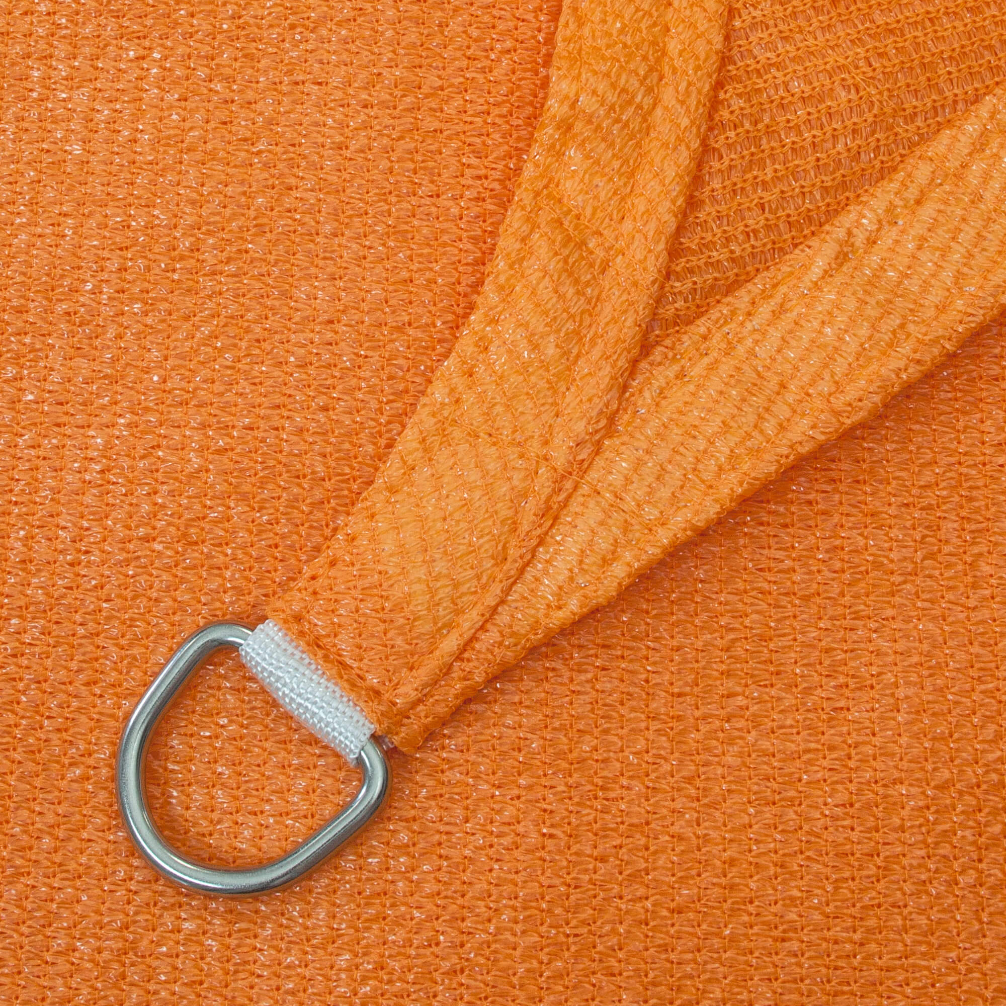 Sonnensegel mit Metallring zur Befestigung aus atmungsaktivem Material